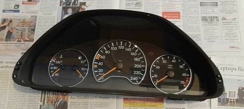 Tacho 2105400348 mercedes benz - tacho,